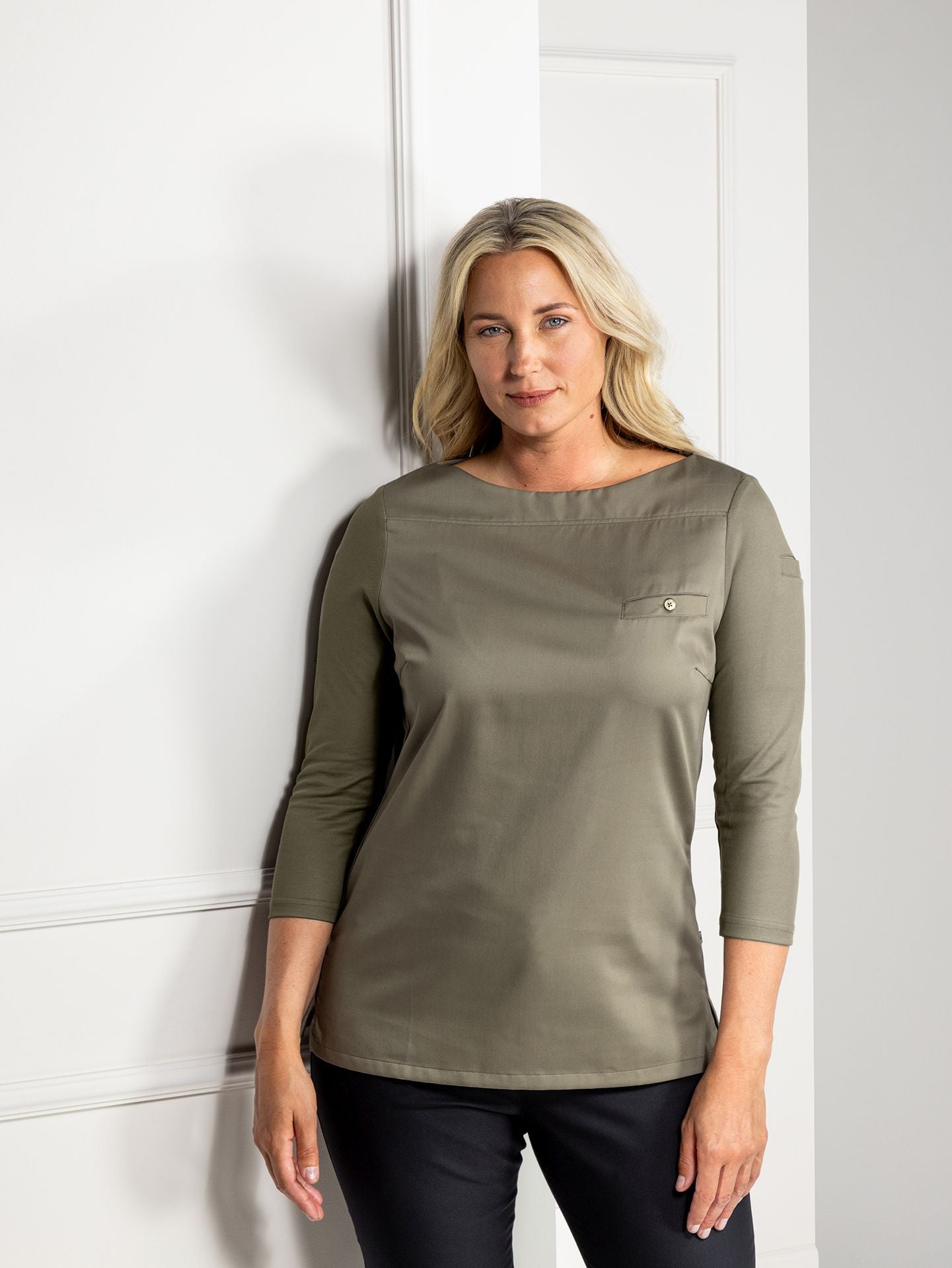 Damen-Gastroshirt Evy 1212 mit Bootskragen
