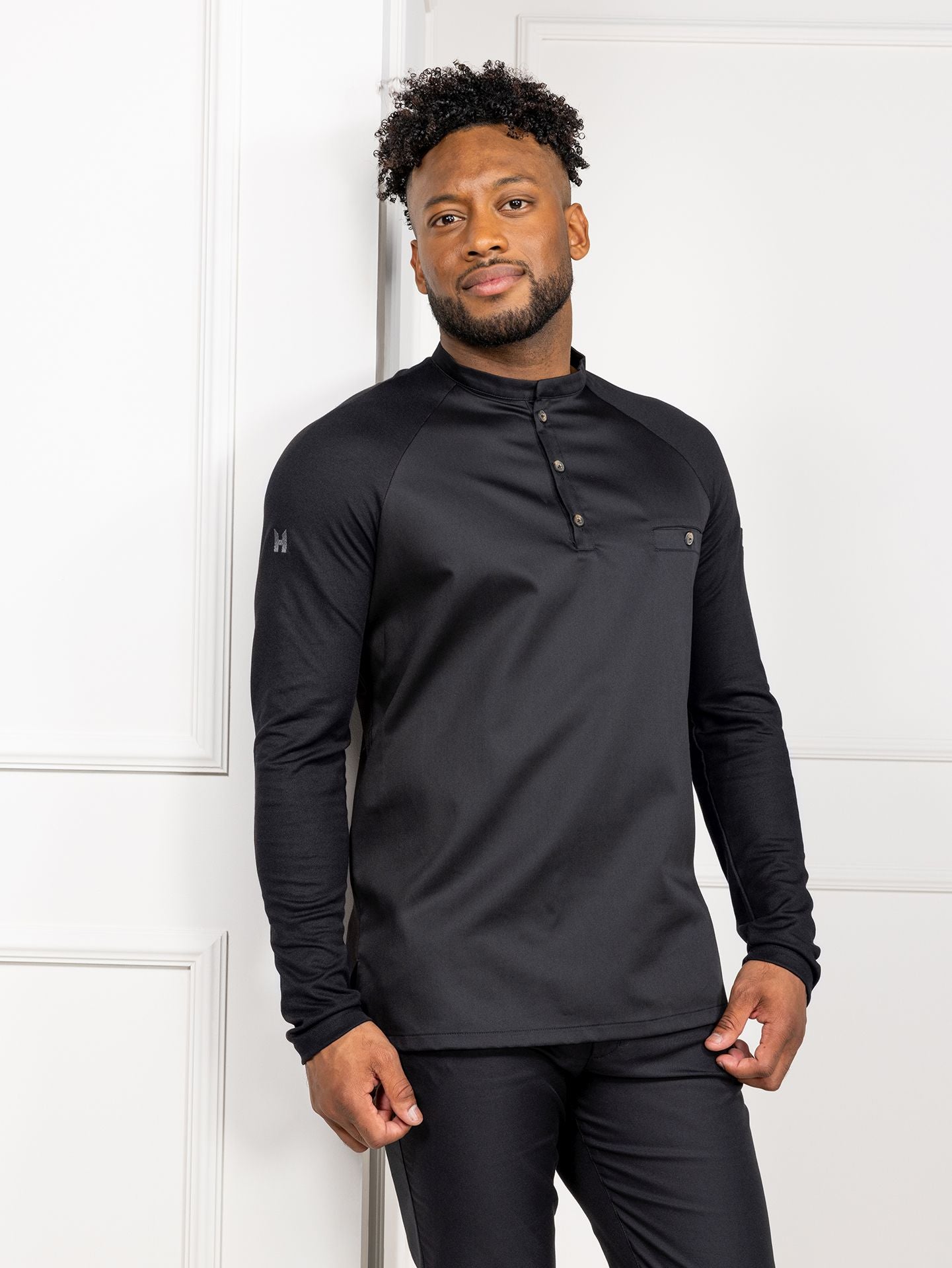 Gastroshirt Elias 1225 schwarz von Le Nouveau Chef bei workers friend bestellen