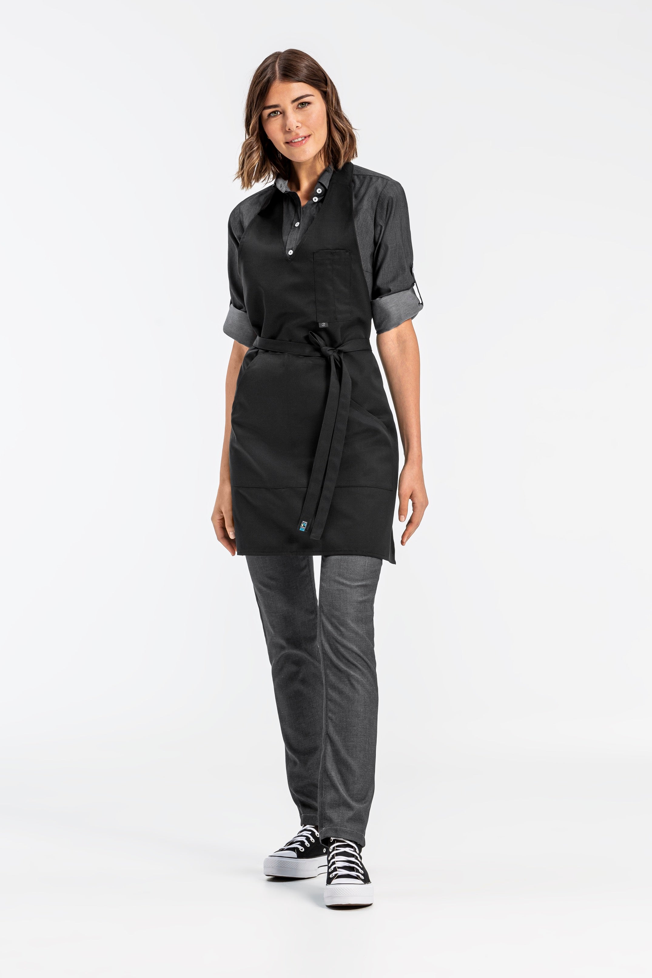 Damen Latzschürze 4411 schwarz von Greiff mit V-Ausschnitt bei workers friend
