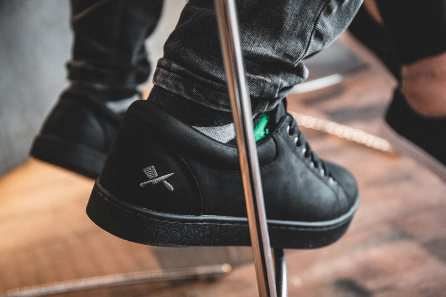 Sportlicher Küchenschuh Finn