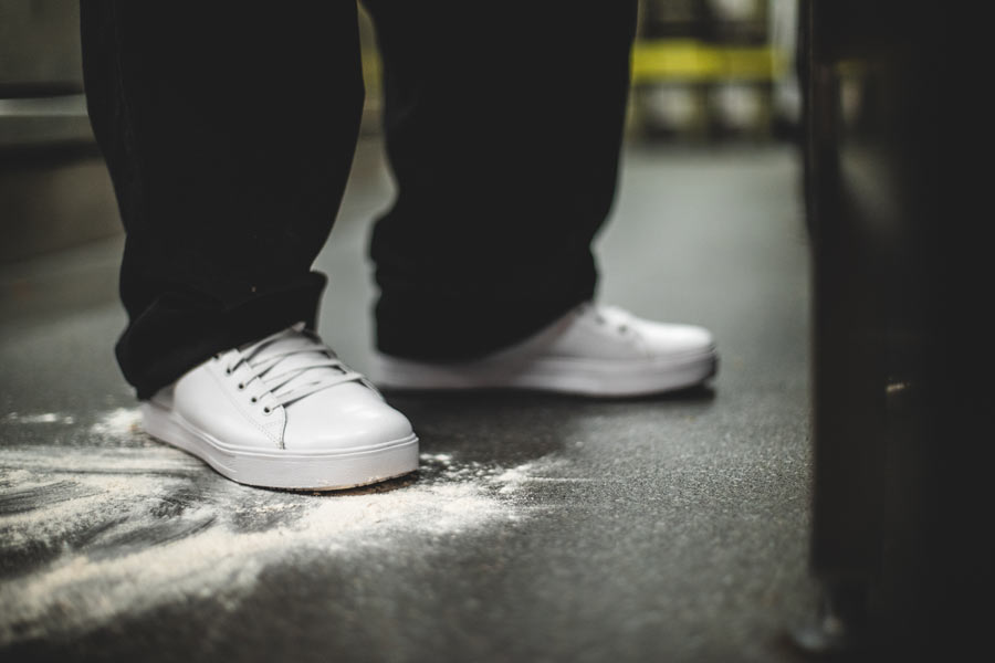 Sportlicher Arbeitsschuh Old School Low Rider IV weiß bei workers friend