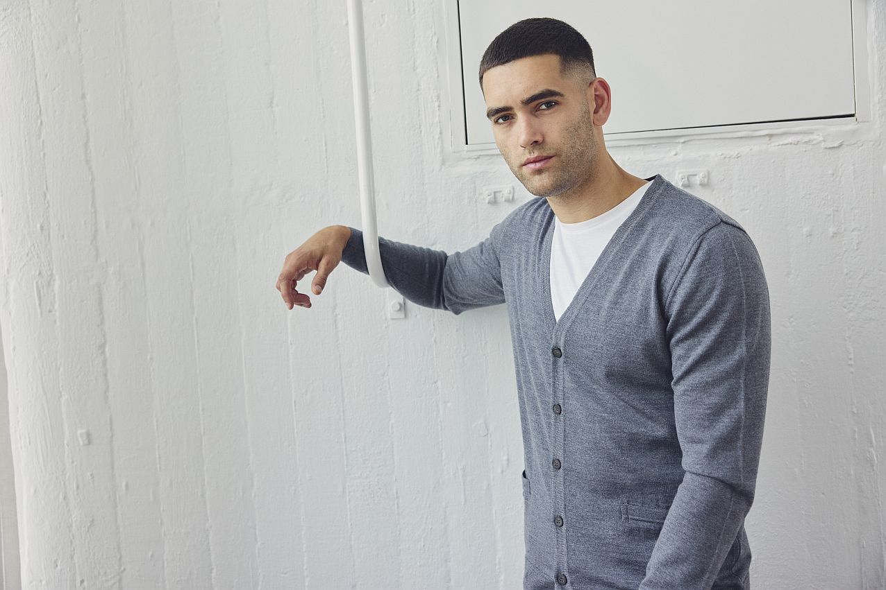 Merino V-Neck Cardigan 50108 Milan von Clipper