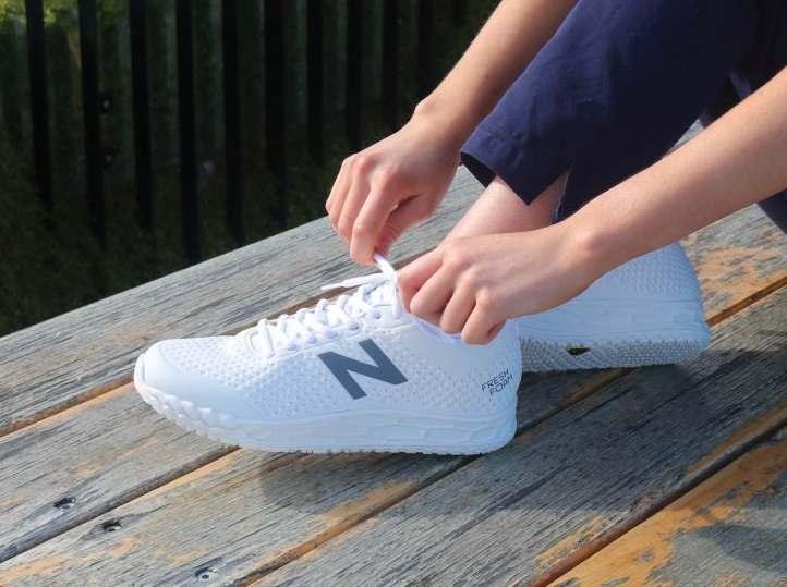 New Balance Damen Berufsschuh 906 SR